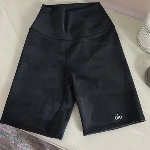 Alo biker shorts